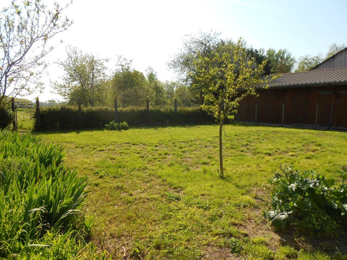Villa Les Sarmentins Saint-Romain-sur-Cher Exterior foto